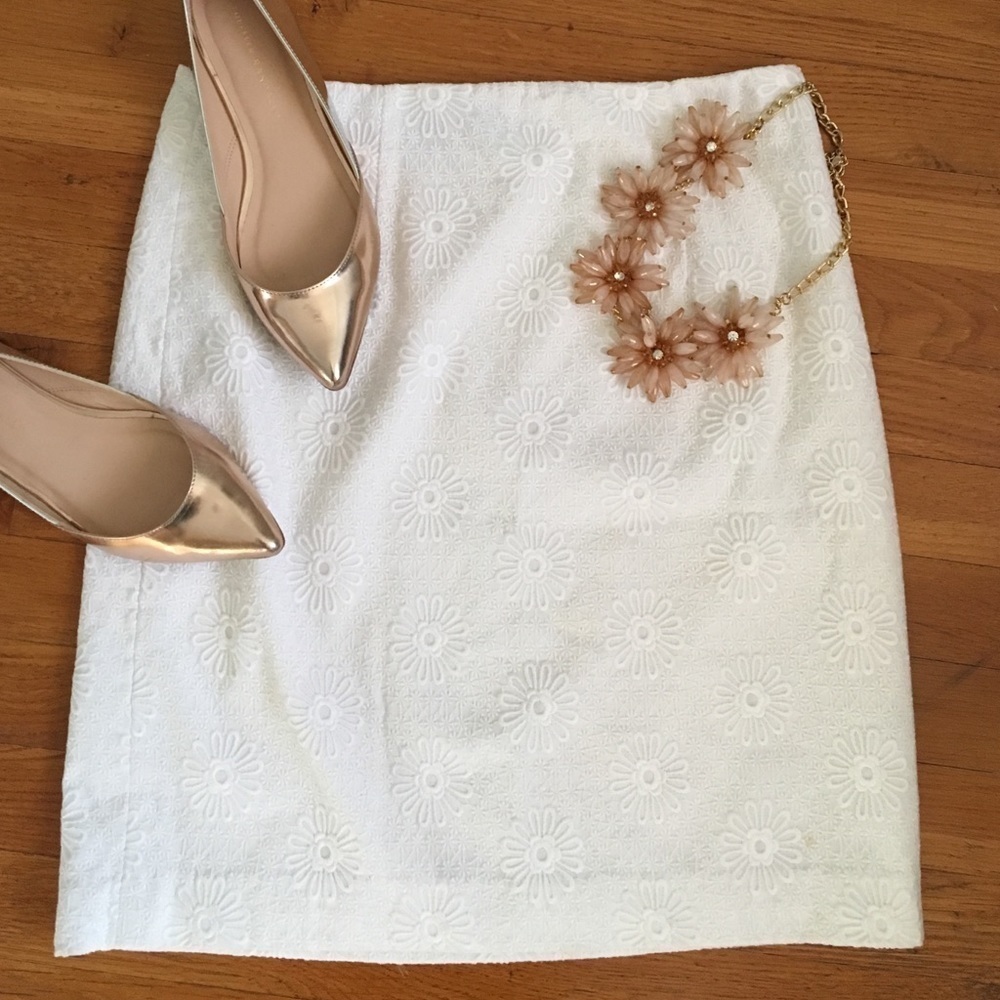 Club manaco lace eyelet skirt